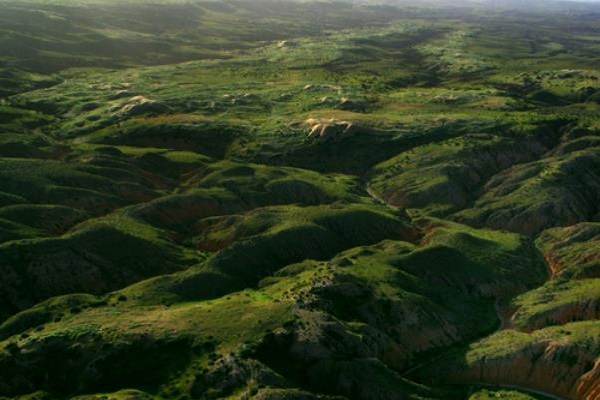 鄂爾多斯大峽谷自然風(fēng)景